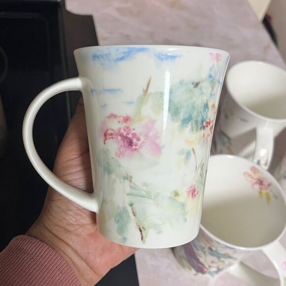 Set of 4 Kathy Ireland Designs “Jardin” Coffee Tea Milk Mug - Picture 6 of 9